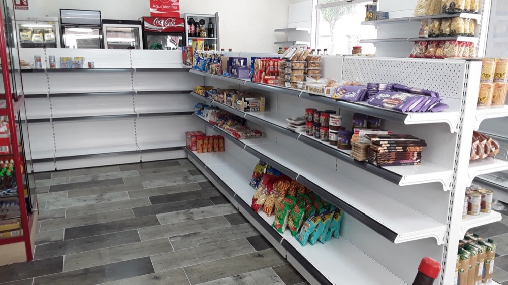 Estantería de supermercado
