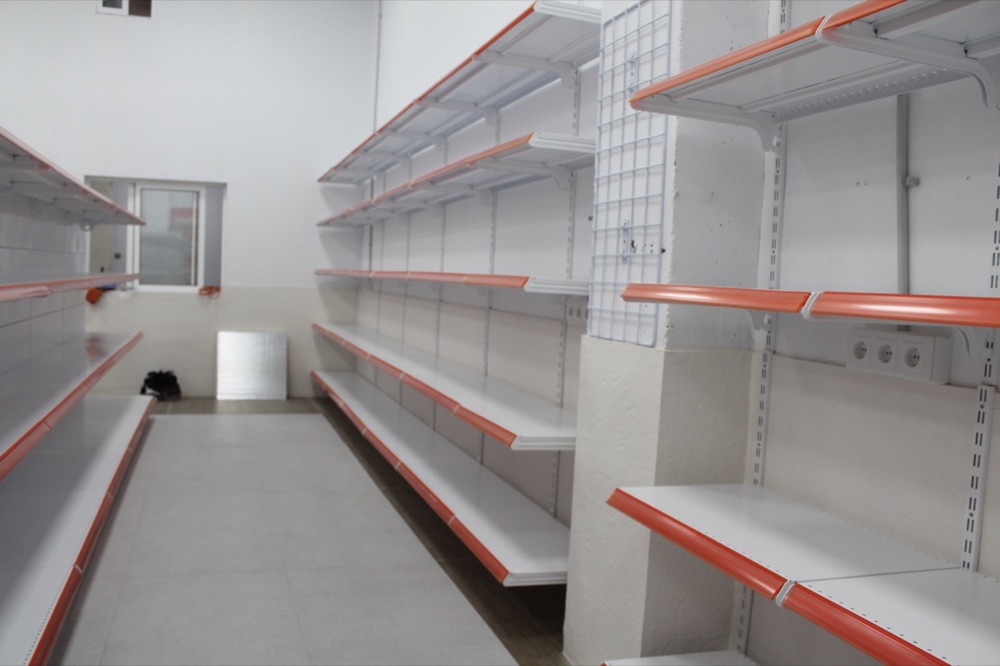 Estantería de supermercado