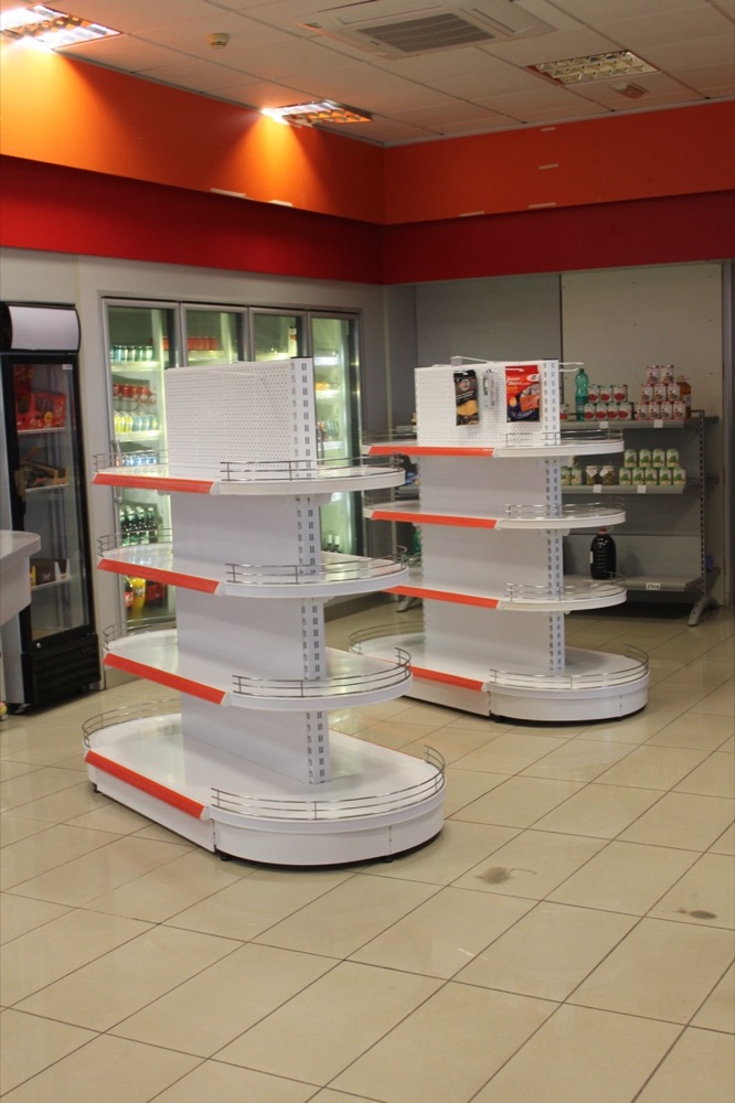 Estantería de supermercado